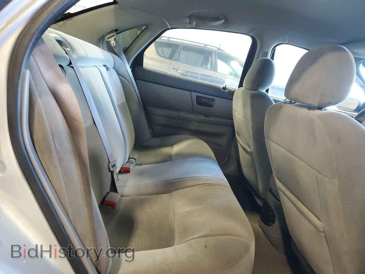 2006 FORD TAURUS - VIN: 1FAFP53U16A255511 - Фото 10