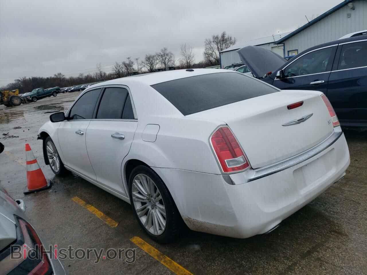 2012 CHRYSLER 300 - VIN: 2C3CCACGXCH174648 - Фото 2