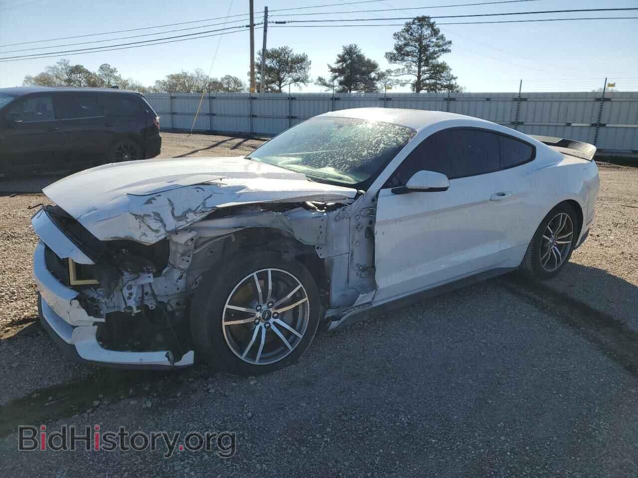 Photo 1FA6P8CF0F5425174 - FORD MUSTANG 2015