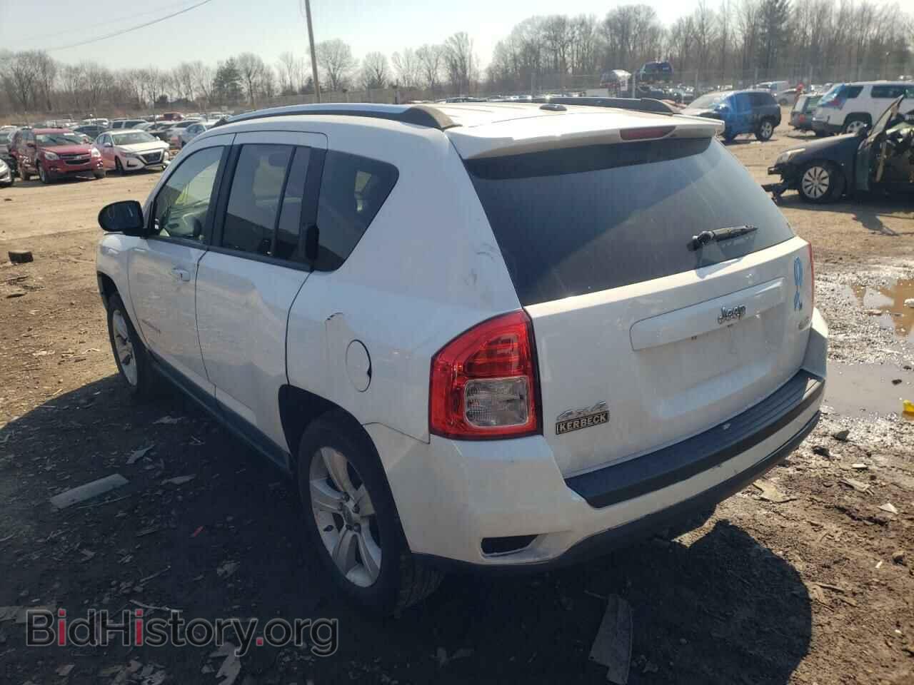 2011 JEEP COMPASS - VIN: 1J4NF1FB8BD244438 - Photo 3