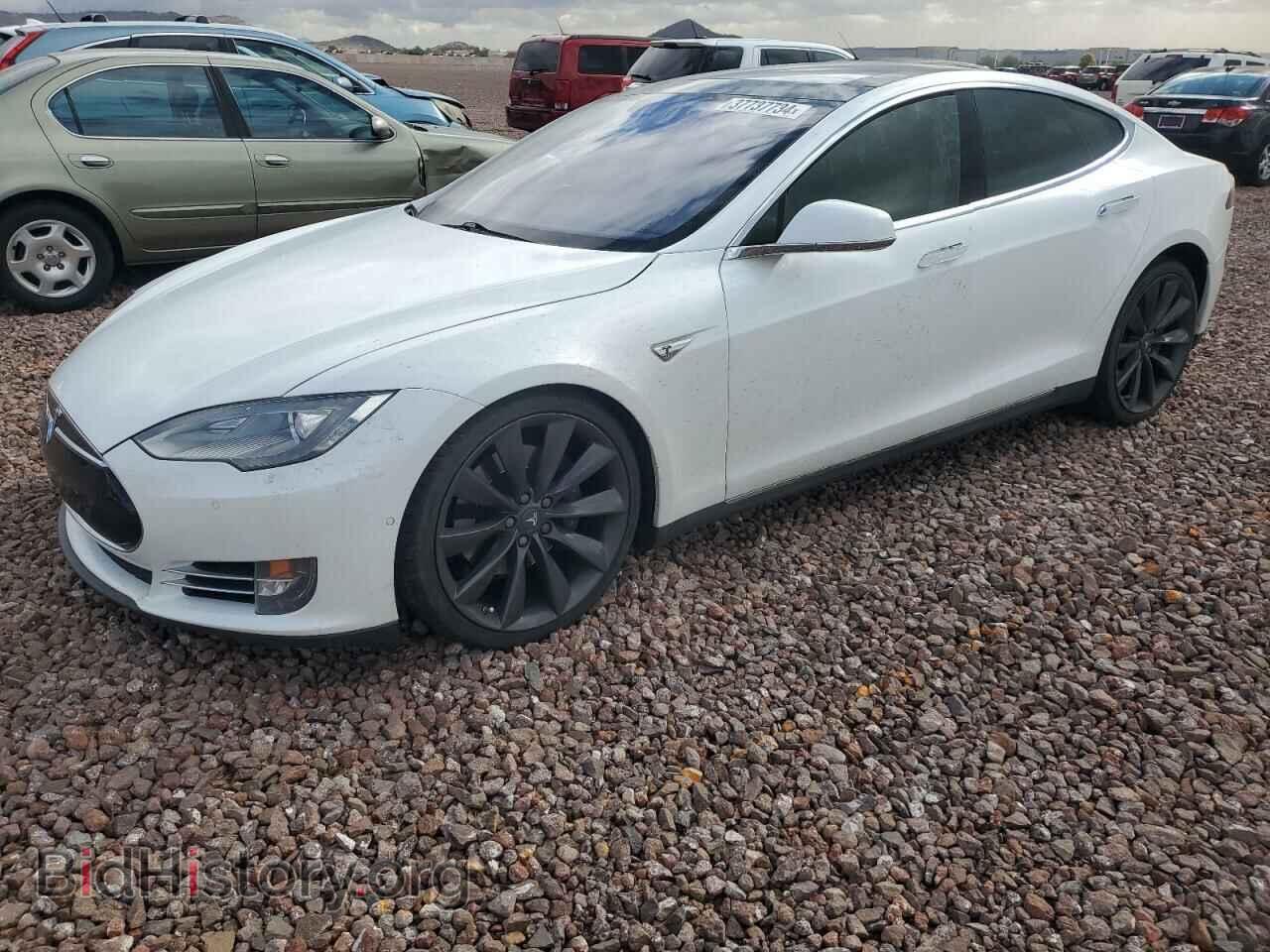 Фотография 5YJSA1H16FF084098 - TESLA MODEL S 2015
