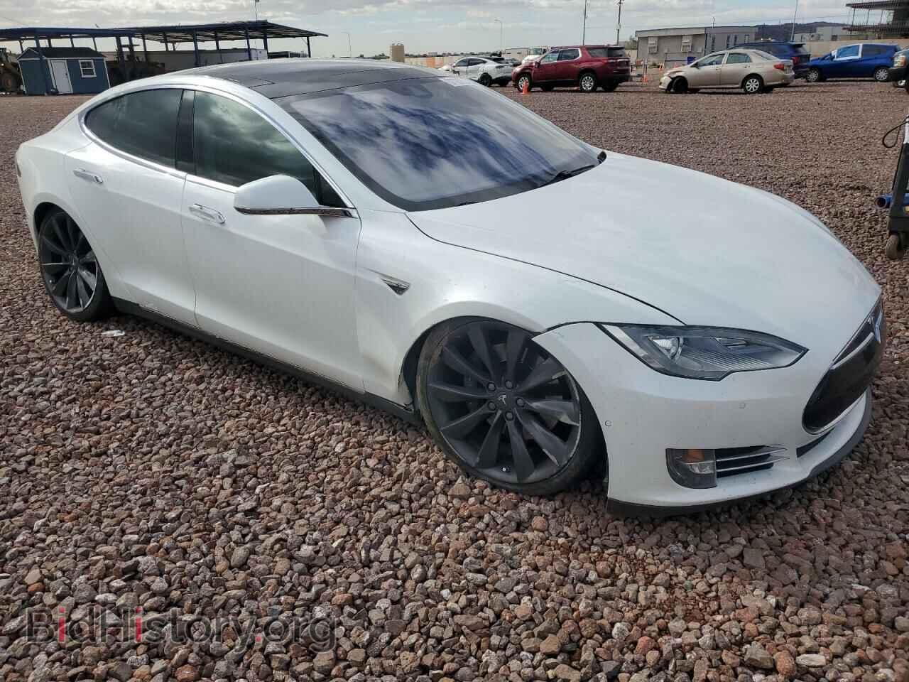 2015 TESLA MODEL S - VIN: 5YJSA1H16FF084098 - Фото 4