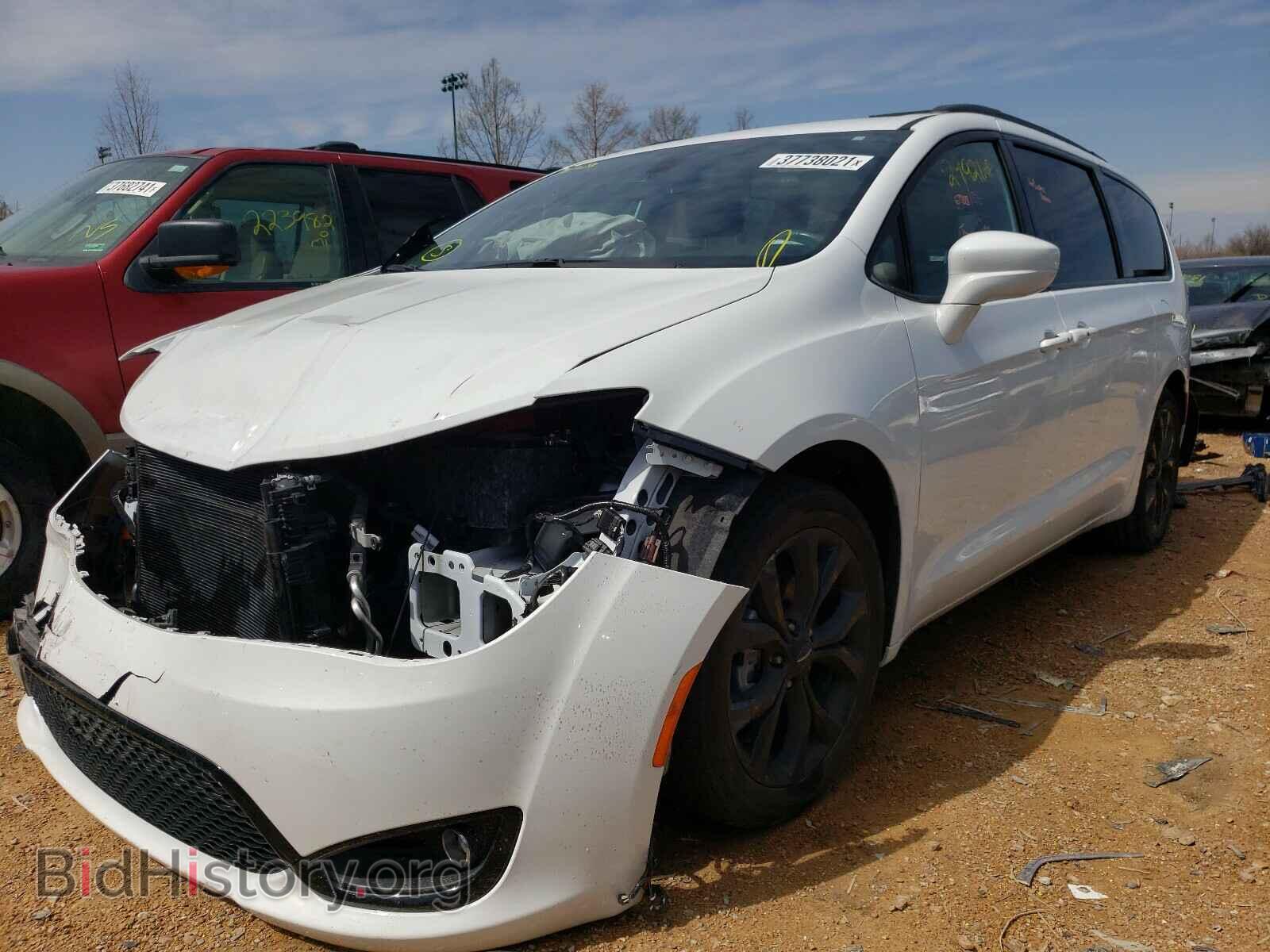 2019 CHRYSLER PACIFICA - VIN: 2C4RC1BG1KR703436 - Фото 2