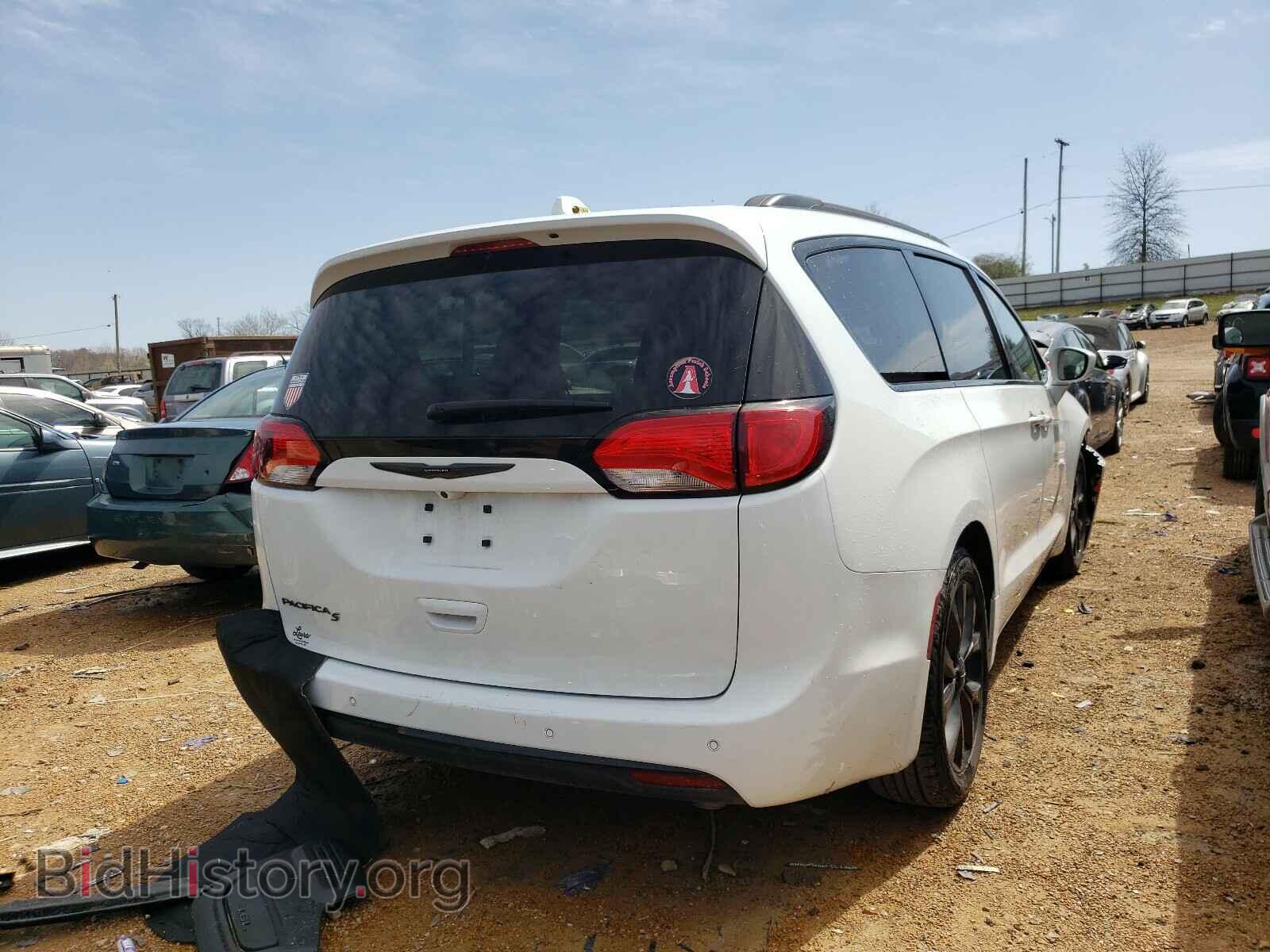 2019 CHRYSLER PACIFICA - VIN: 2C4RC1BG1KR703436 - Фото 4