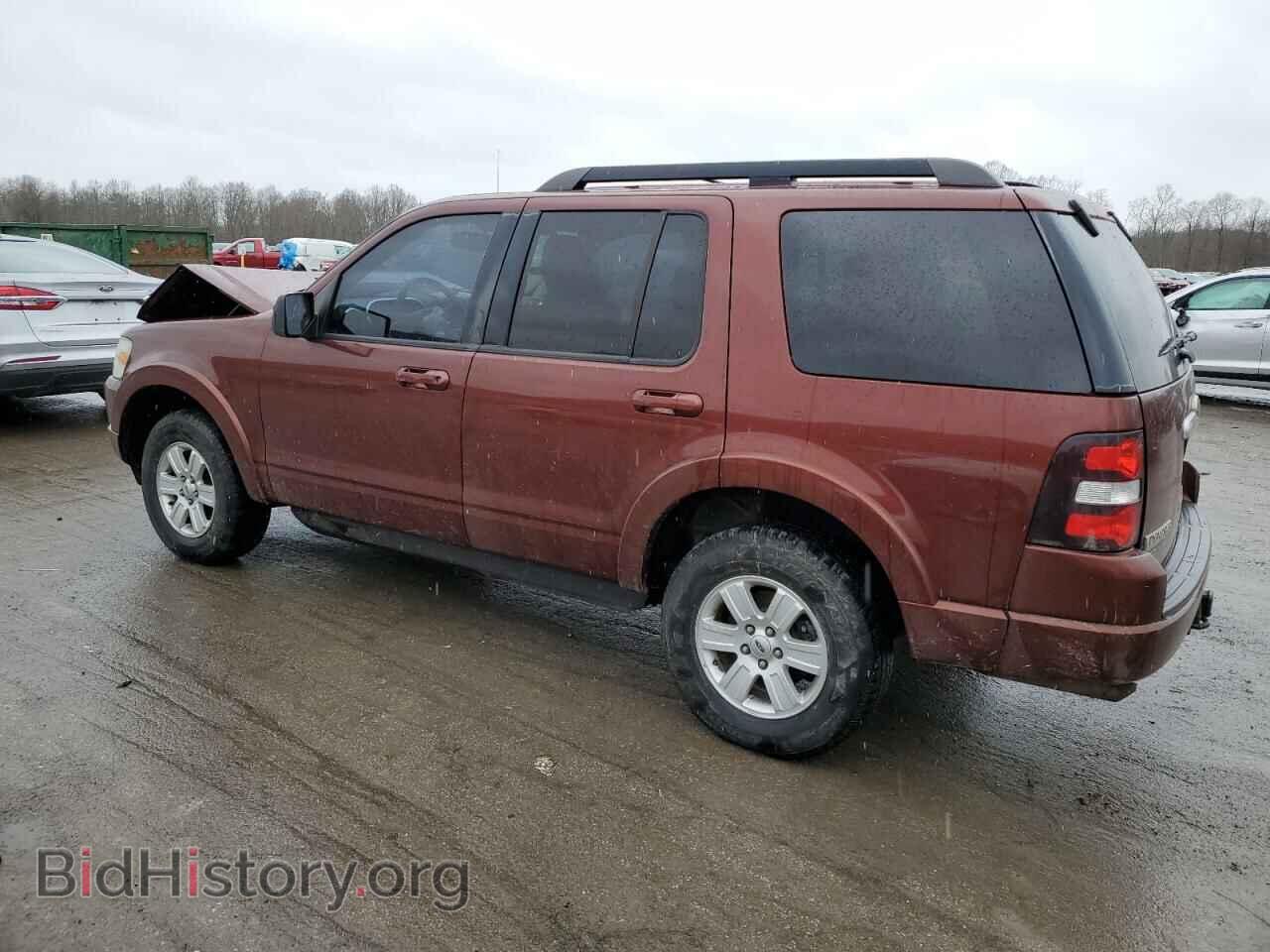 2010 FORD EXPLORER - VIN: 1FMEU6DE0AUA81901 - Фото 2