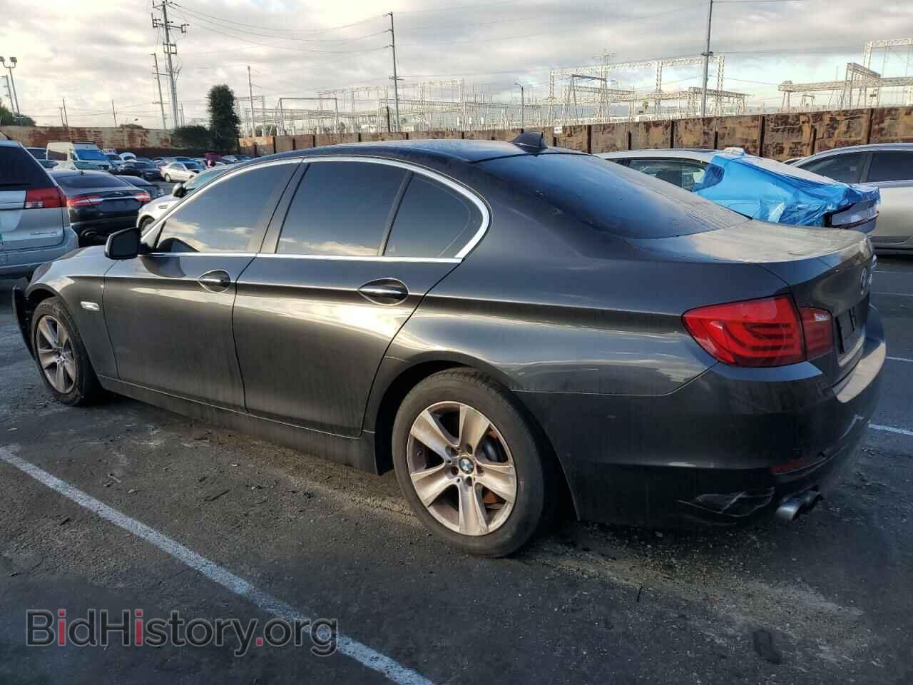 2013 BMW 5 SERIES - VIN: WBAXG5C58DDY35306 - Фото 2
