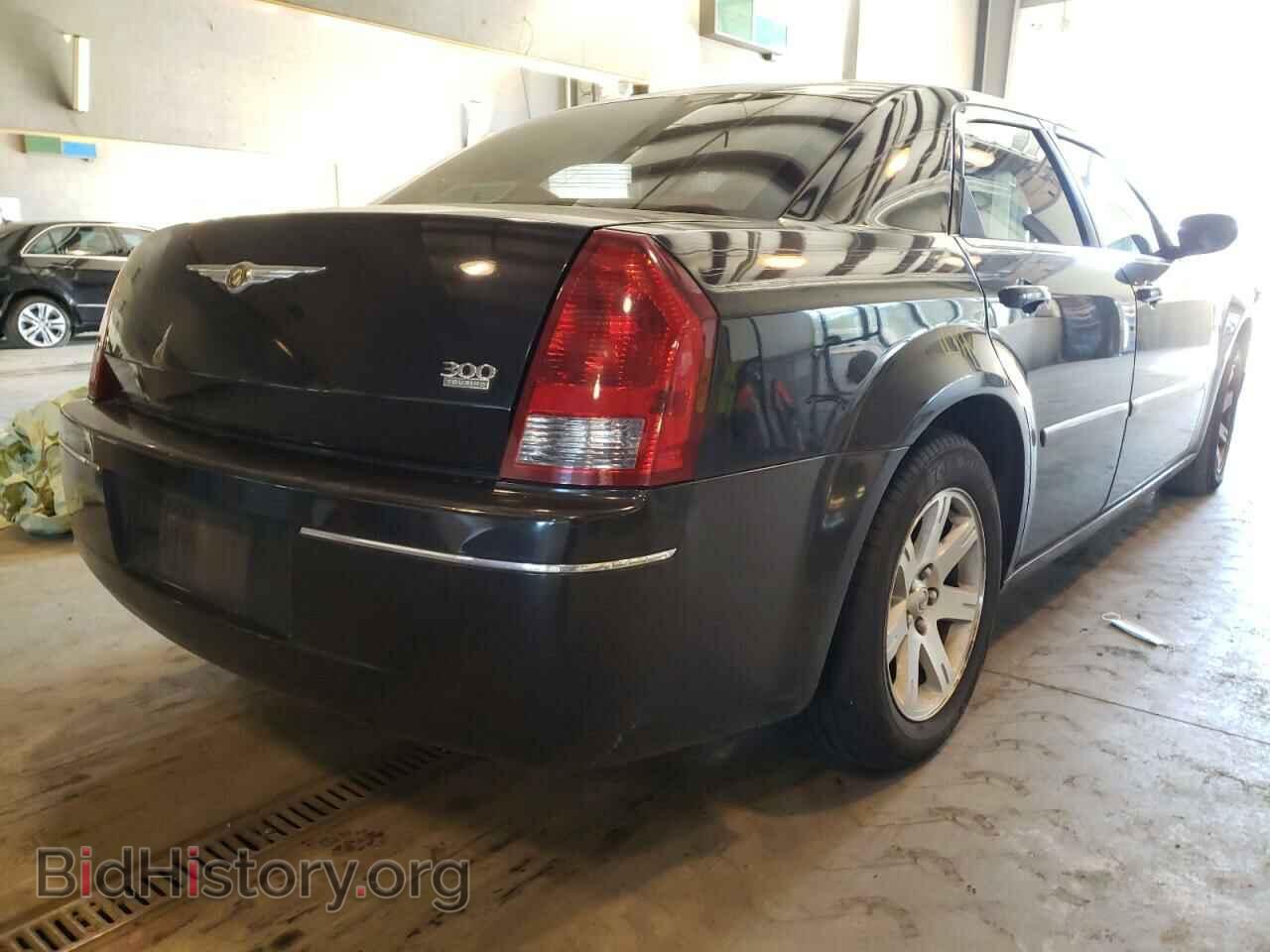 2006 CHRYSLER 300 - VIN: 2C3KA53G46H487806 - Фото 4