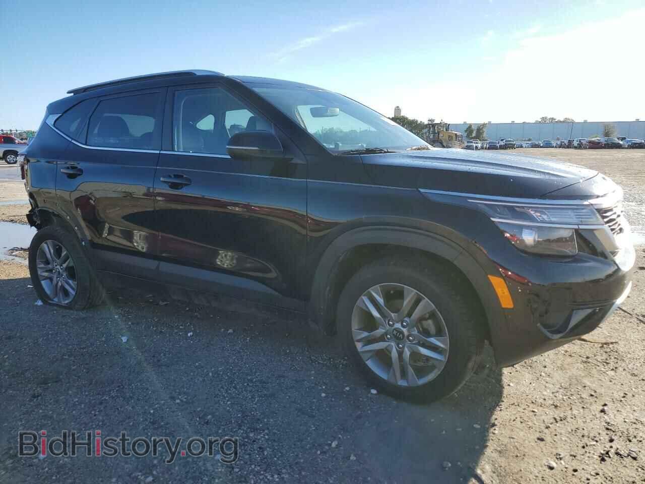 2021 KIA SELTOS - VIN: KNDEU2AAXM7149896 - Фото 4