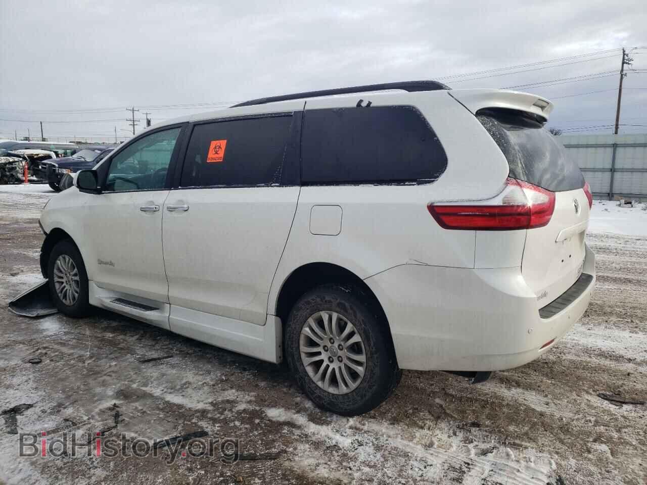2016 TOYOTA All Models - VIN: 5TDYK3DC1GS761355 - Фото 2