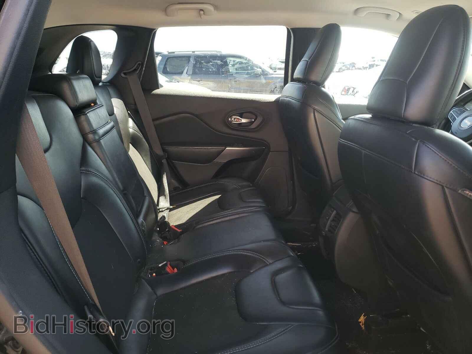 2019 JEEP CHEROKEE - VIN: 1C4PJLLB9KD313103 - Фото 6