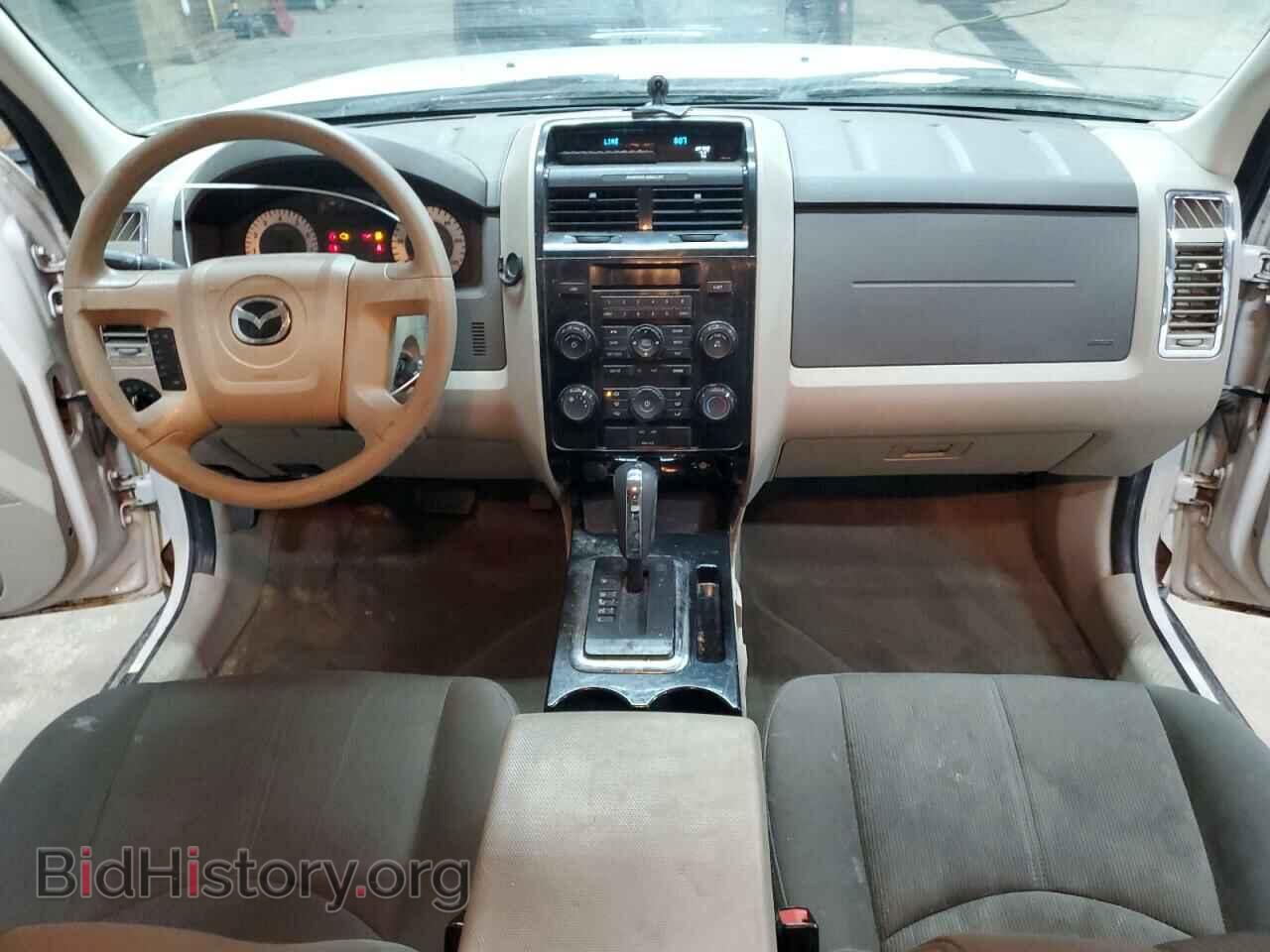 2011 MAZDA TRIBUTE - VIN: 4F2CY9C70BKM07116 - Фото 8