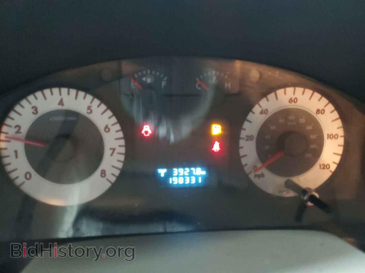 2011 MAZDA TRIBUTE - VIN: 4F2CY9C70BKM07116 - Фото 9