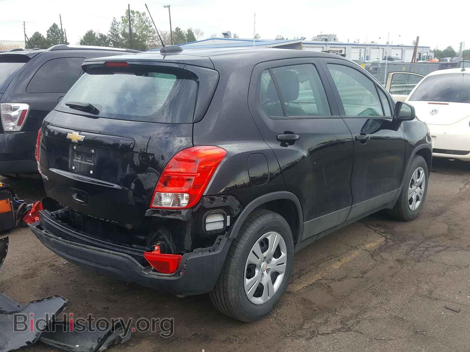 2017 CHEVROLET TRAX - VIN: 3GNCJKSB0HL178498 - Фото 4