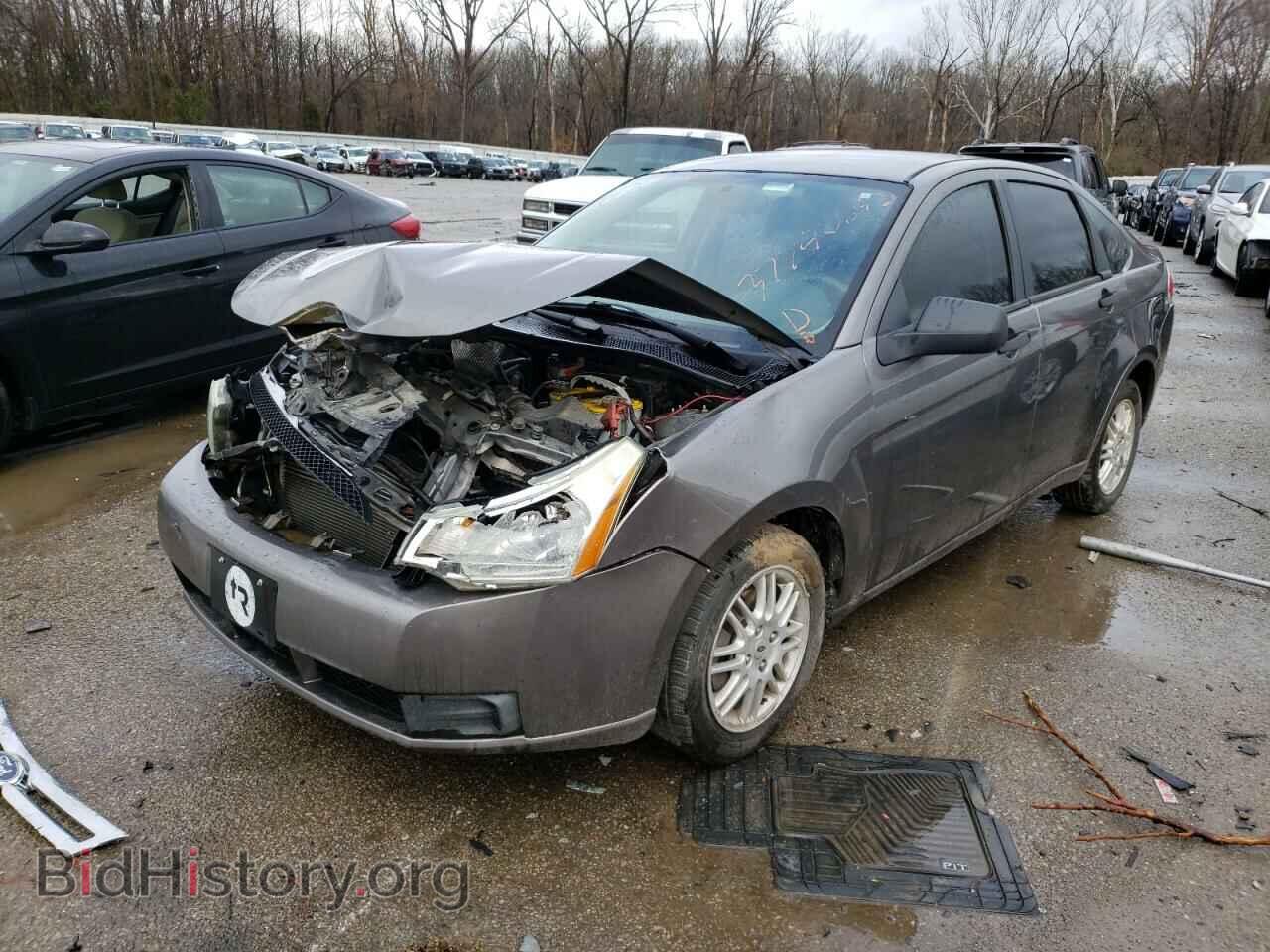 2011 FORD FOCUS - VIN: 1FAHP3FN4BW145972 - Фото 2