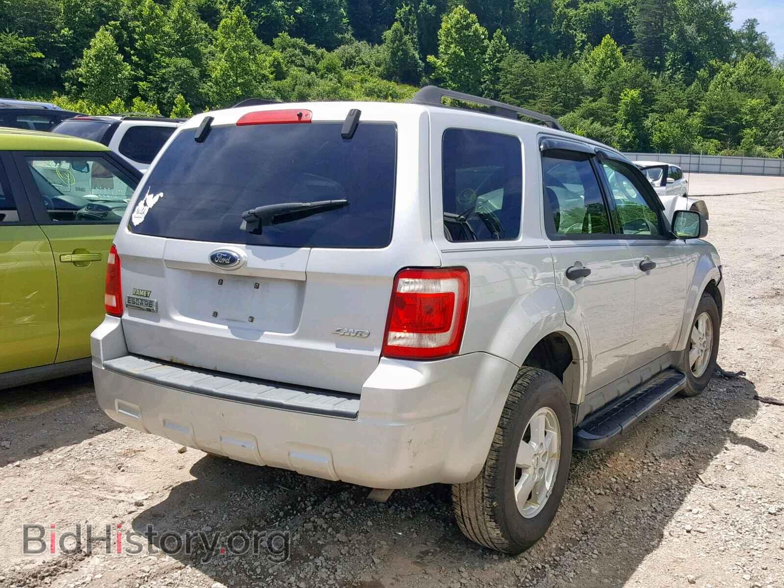 2009 FORD ESCAPE - VIN: 1FMCU93629KC10403 - Фото 4