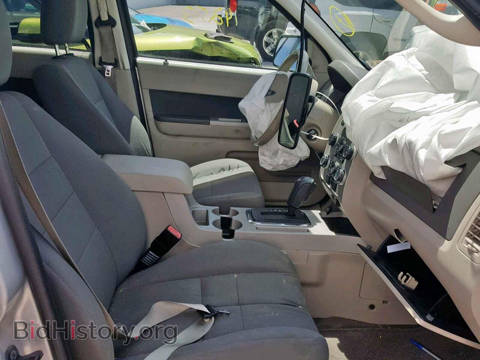 2009 FORD ESCAPE - VIN: 1FMCU93629KC10403 - Фото 5