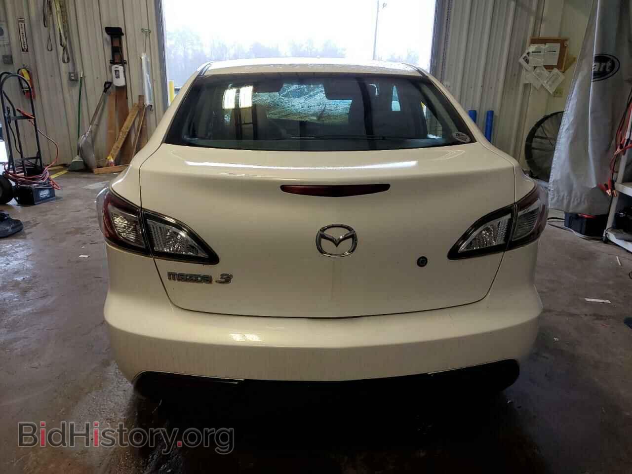 2011 MAZDA 3 - VIN: JM1BL1UF3B1438156 - Фото 6