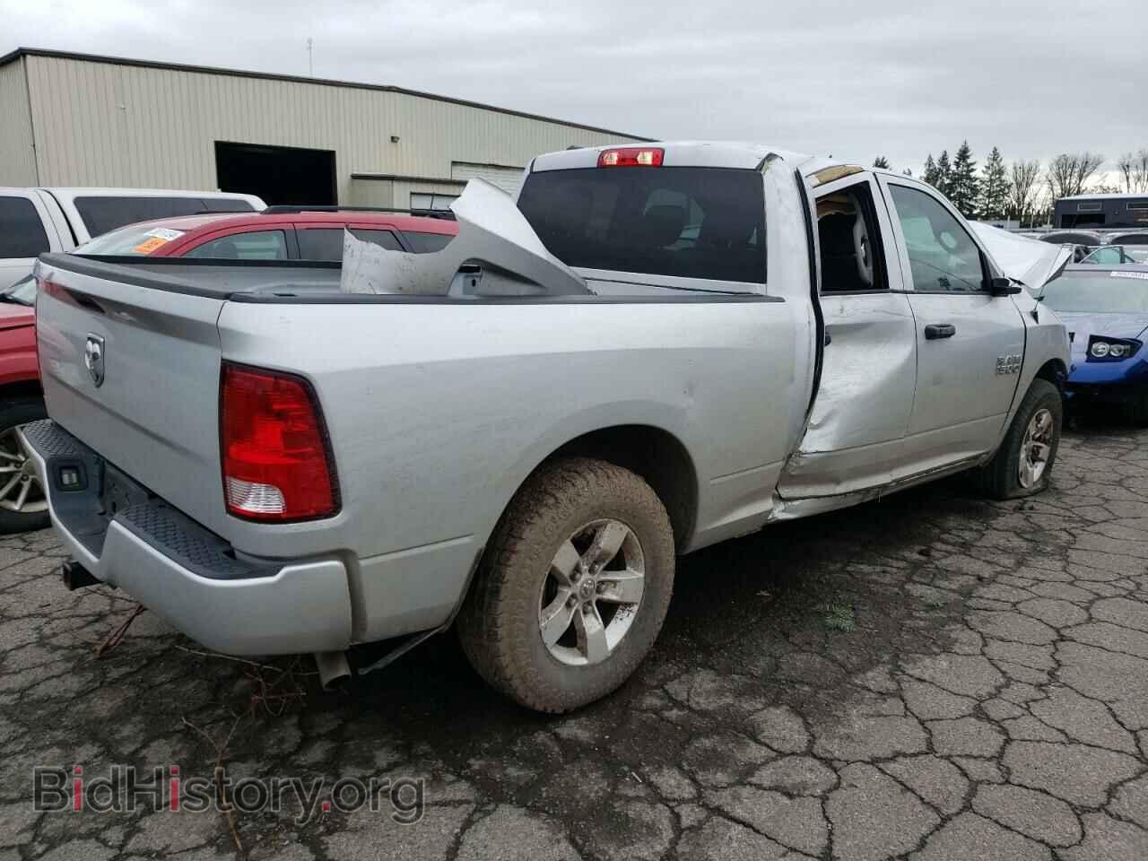 2018 RAM 1500 - VIN: 1C6RR6FG3JS183167 - Фото 3