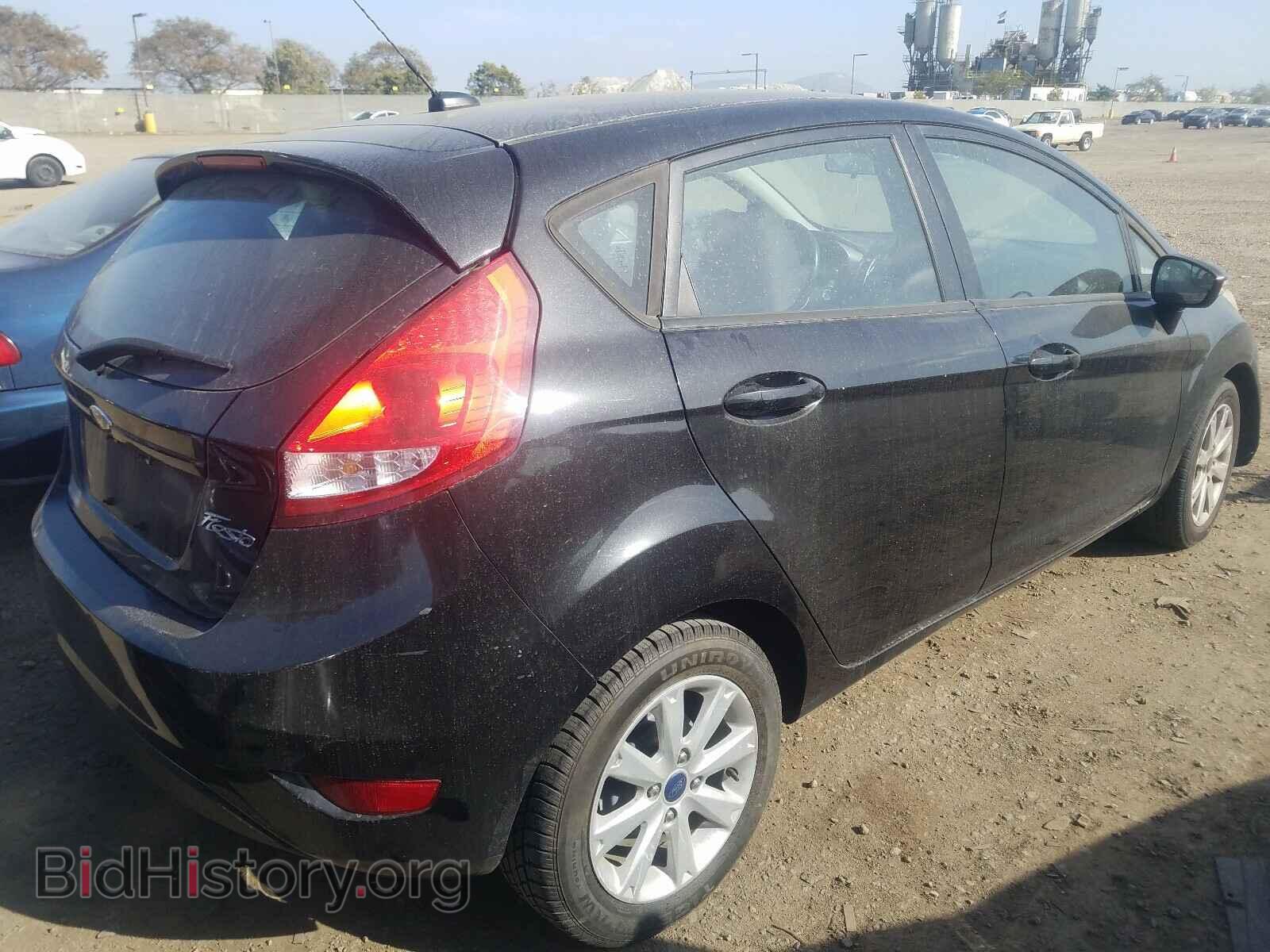 2013 FORD FIESTA - VIN: 3FADP4EJ2DM223977 - Фото 4
