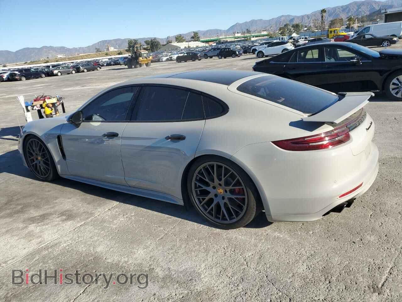 2017 PORSCHE PANAMERA - VIN: WP0AF2A76HL153230 - Фото 2