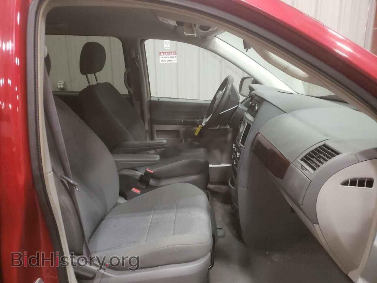 2010 CHRYSLER MINIVAN - VIN: 2A4RR4DE7AR220277 - Фото 5
