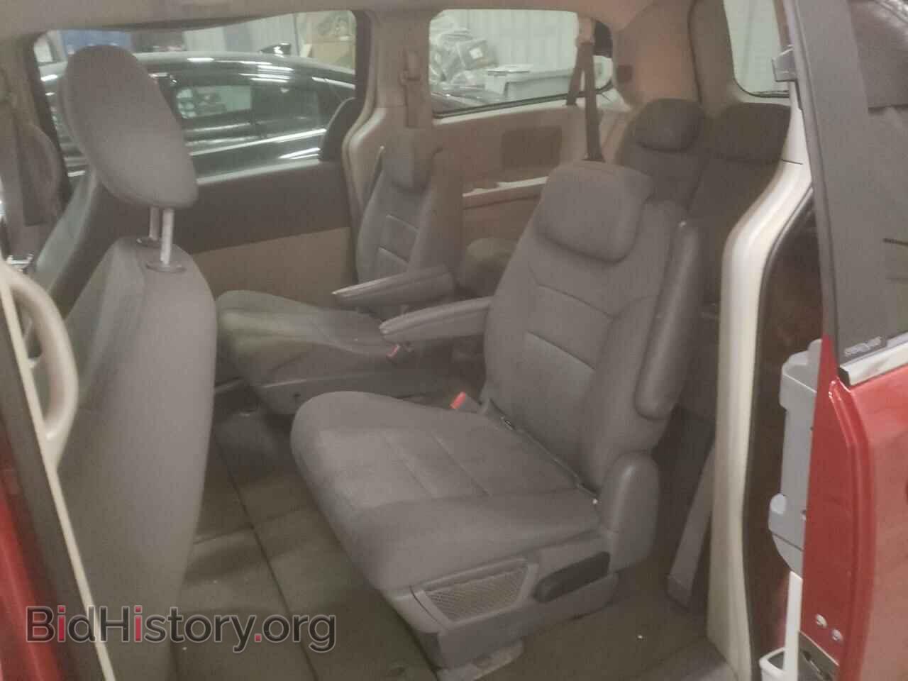 2010 CHRYSLER MINIVAN - VIN: 2A4RR4DE7AR220277 - Фото 6