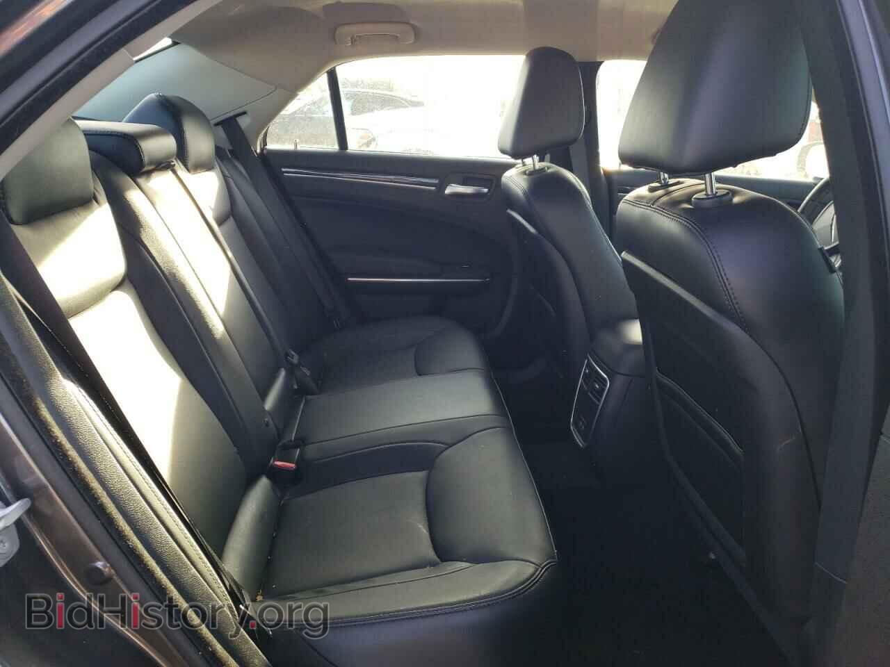 2015 CHRYSLER 300 - VIN: 2C3CCAAG7FH838119 - Фото 10