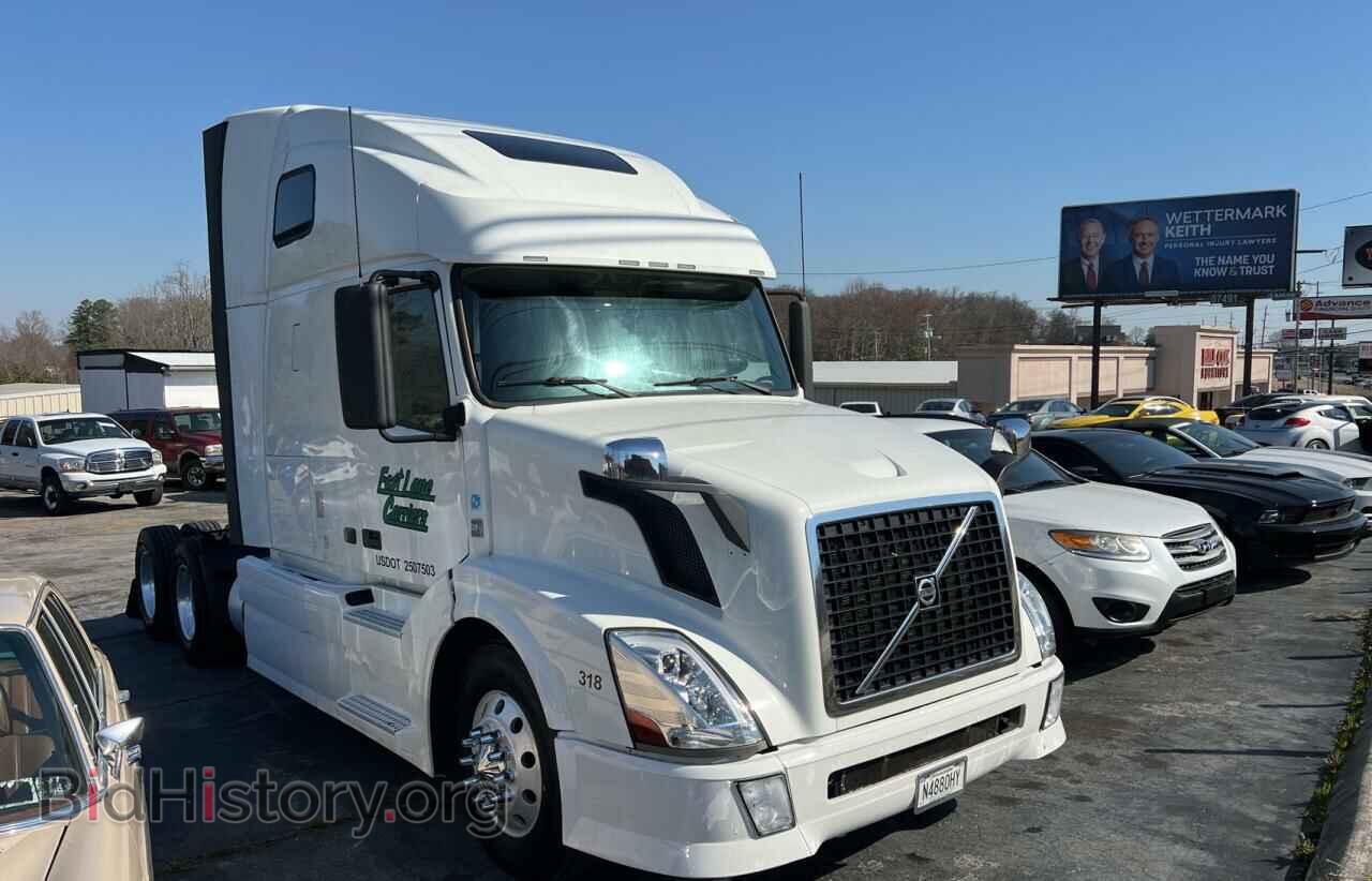 Photo 4V4NC9EJ9BN529962 - VOLVO VN 2011