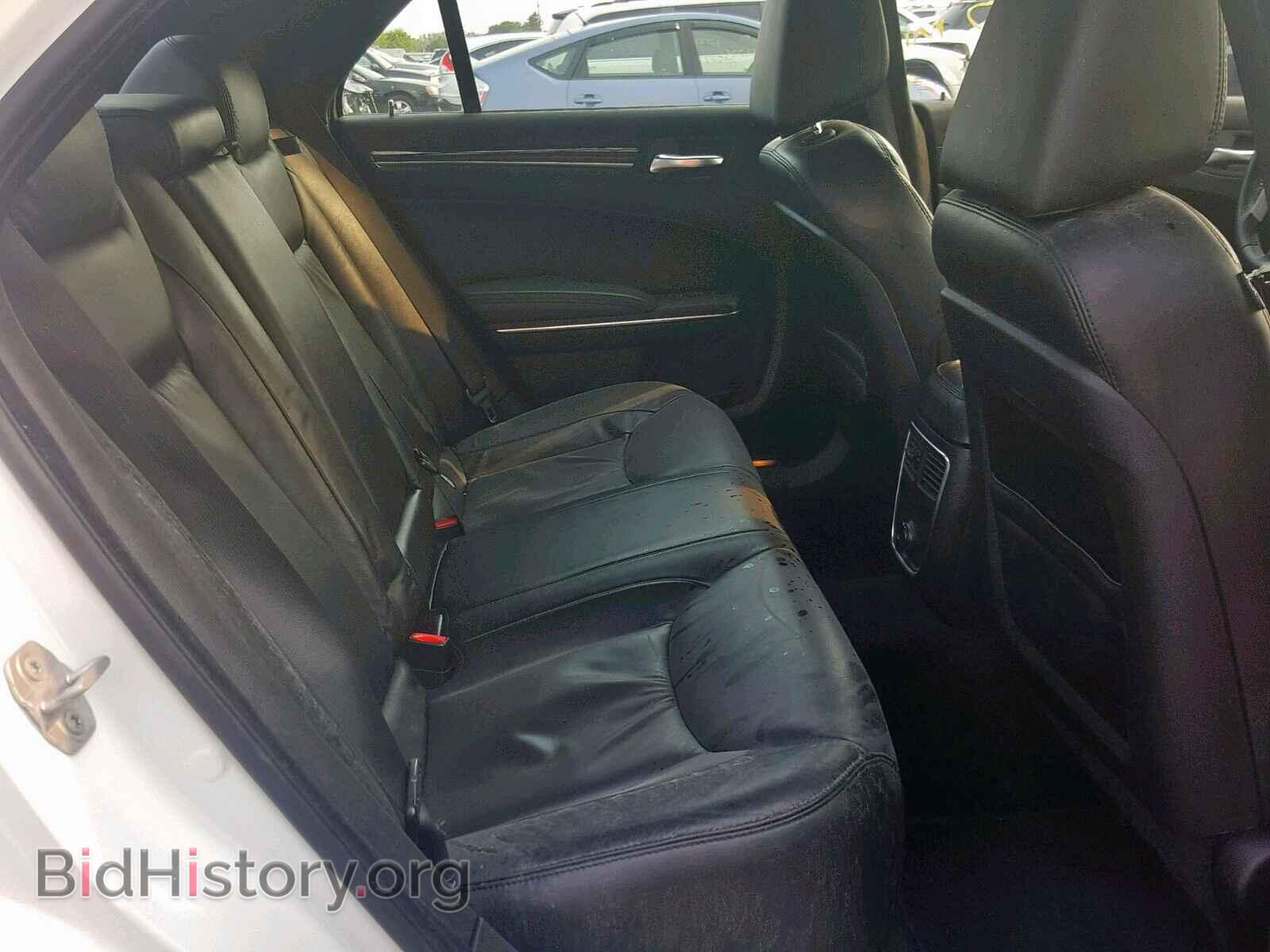 2011 CHRYSLER 300 - VIN: 2C3CA5CG1BH584377 - Фото 6