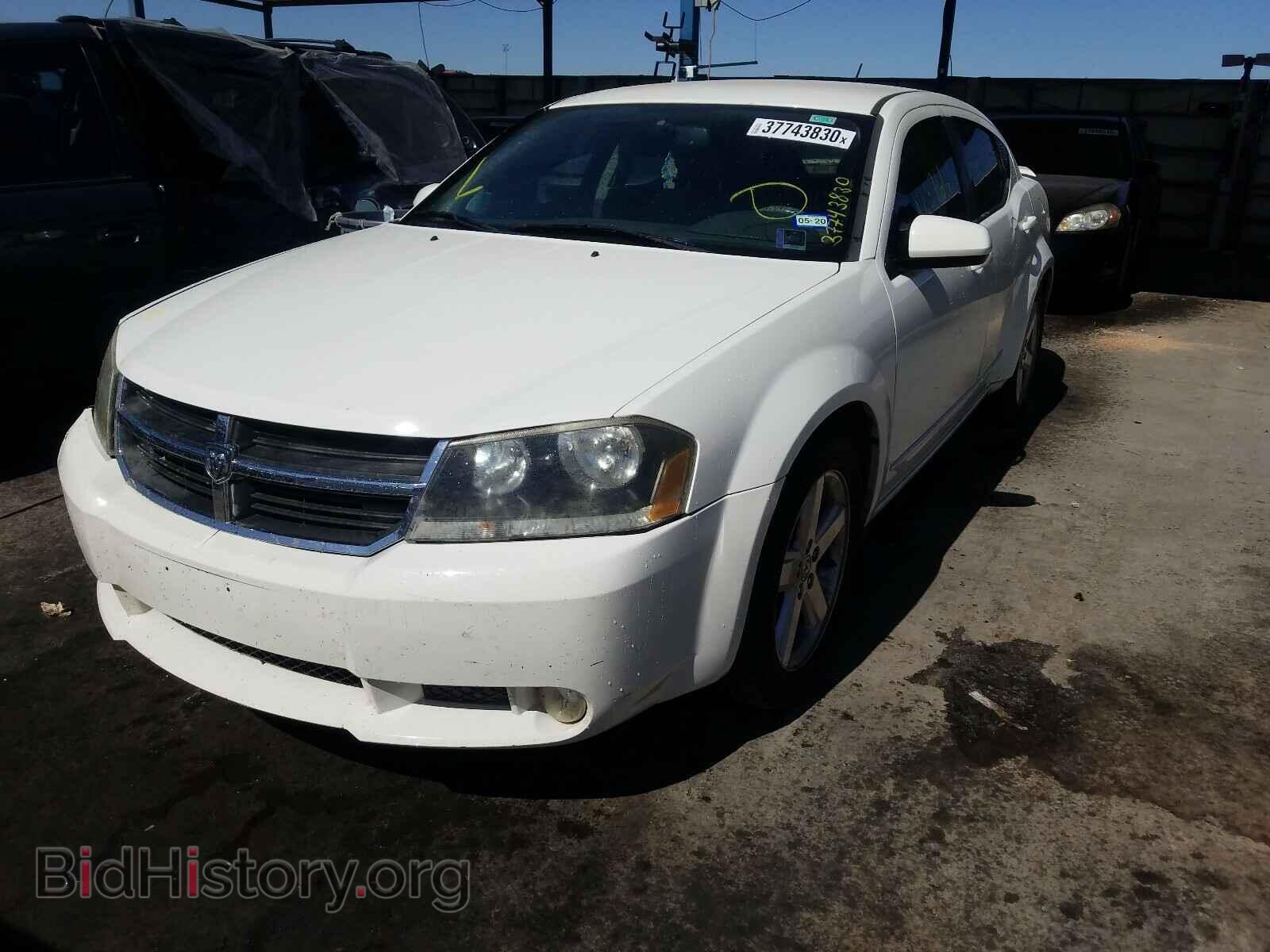 2008 DODGE AVENGER - VIN: 1B3LC76M08N588151 - Фото 2