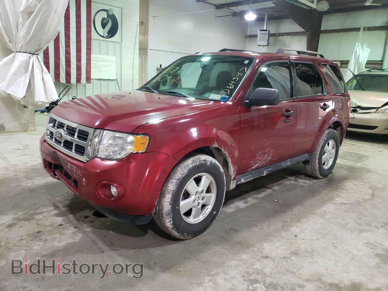 2011 FORD ESCAPE - VIN: 1FMCU9D74BKC38451 - Фото 2