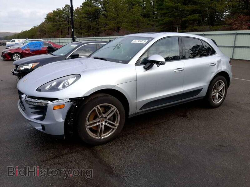 2017 Porsche MACAN (VIN WP1AA2A50HLB08439) — photo 1 of 13, Copart, damage: front end
