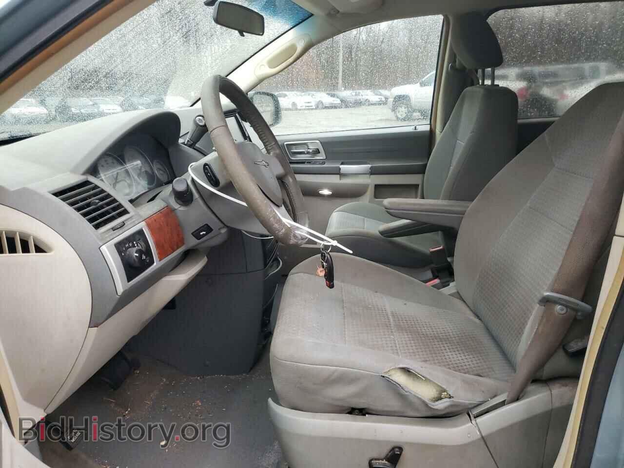 2008 CHRYSLER MINIVAN - VIN: 2A8HR54P78R833771 - Фото 7