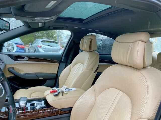 2012 AUDI A8 - VIN: WAUAVAFD2CN015271 - Фото 9
