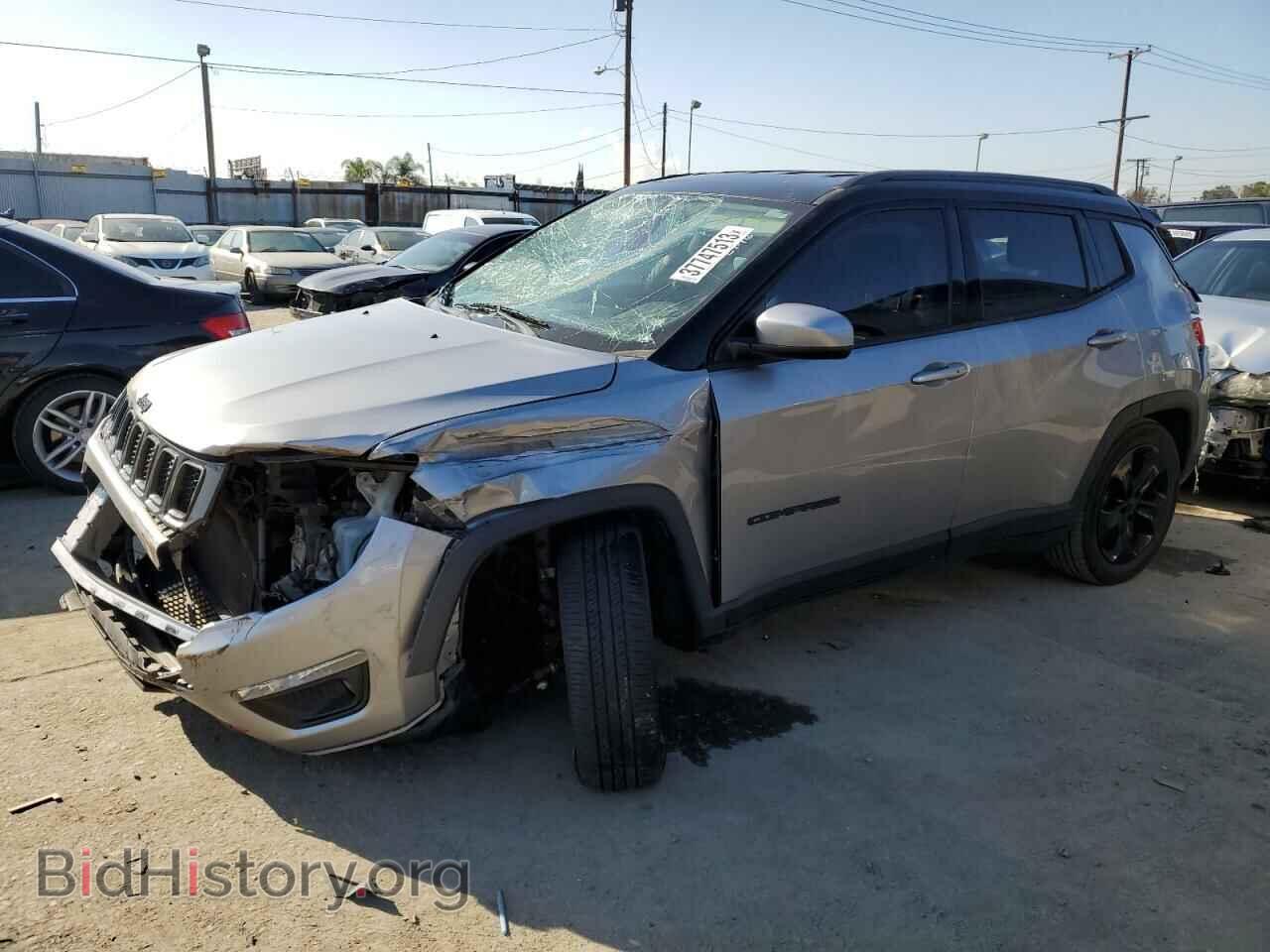 Фотография 3C4NJCBB3JT487699 - JEEP COMPASS 2018