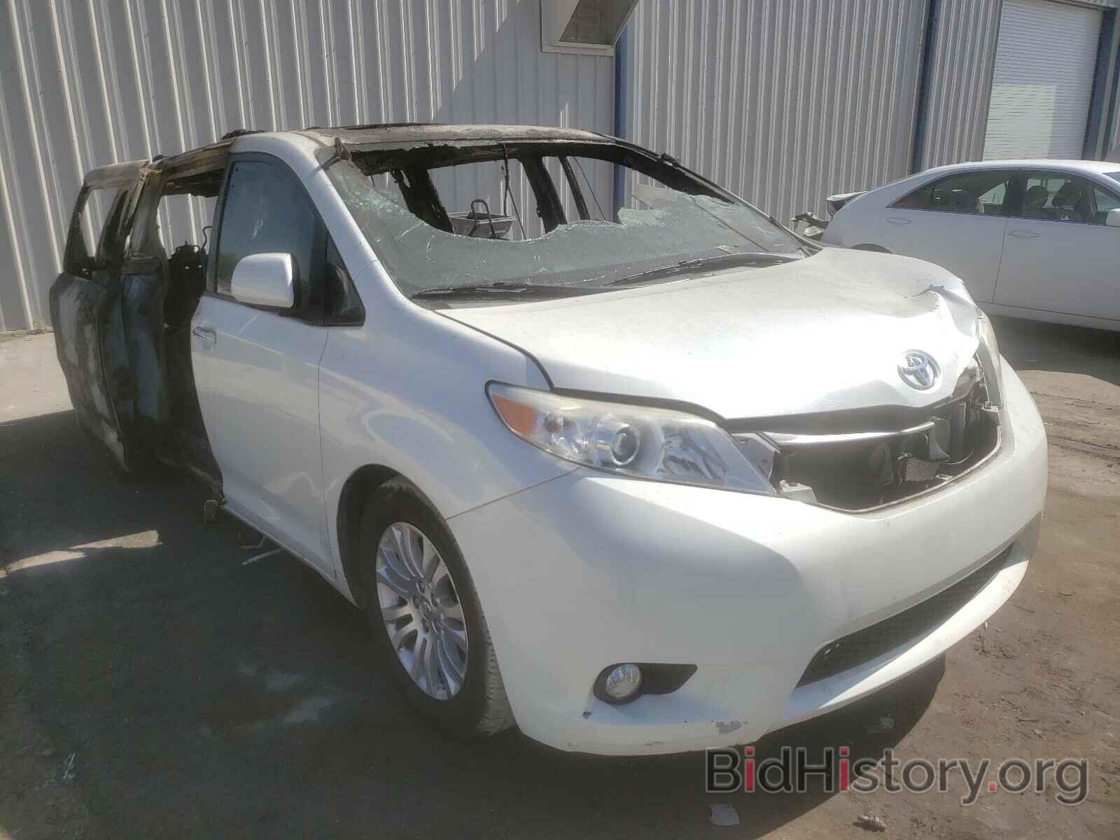 Photo 5TDYK3DC8GS694818 - TOYOTA SIENNA 2016