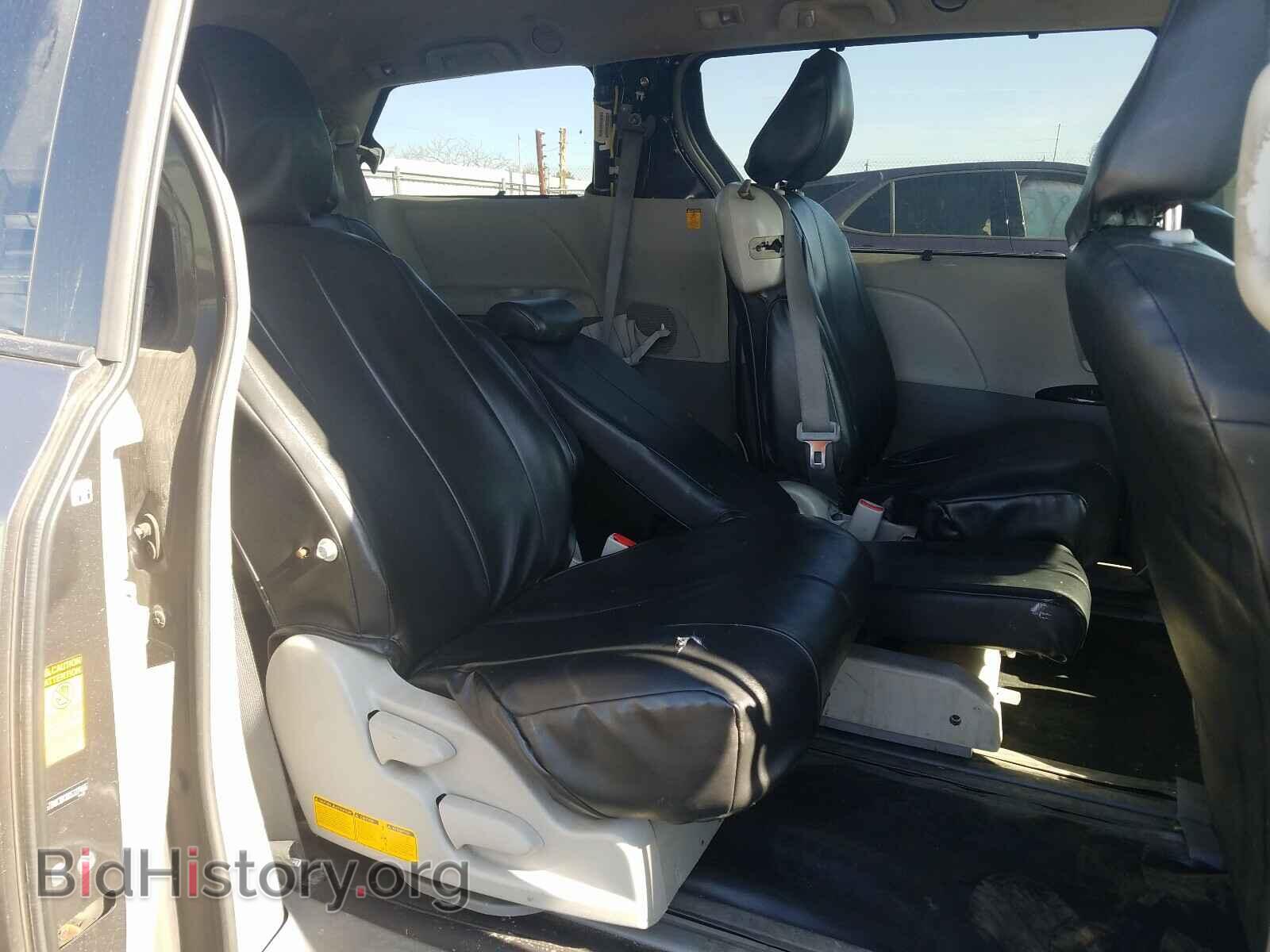 2013 TOYOTA SIENNA - VIN: 5TDKK3DC8DS327466 - Фото 6