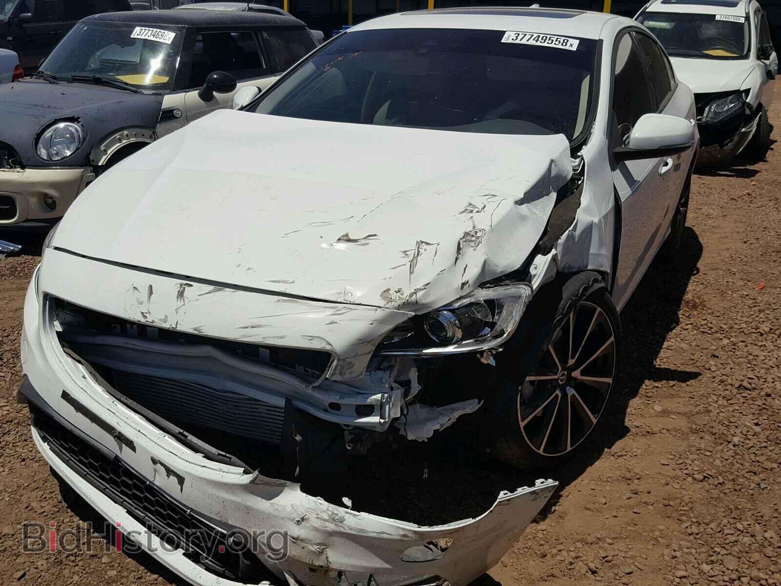 2017 VOLVO S60 - VIN: YV126MFL7H2437942 - Фото 2