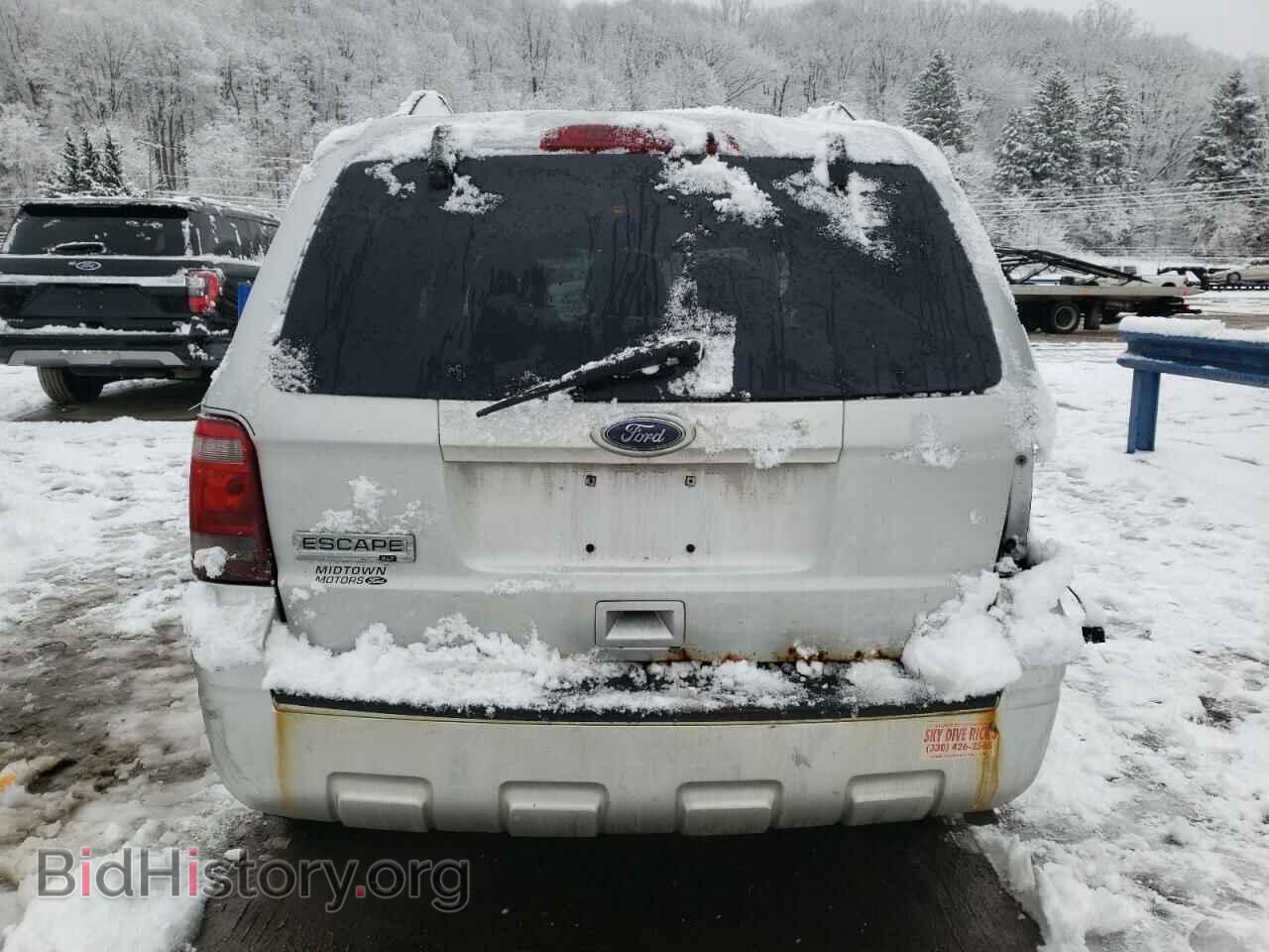 2011 FORD ESCAPE - VIN: 1FMCU0D75BKC16907 - Фото 6