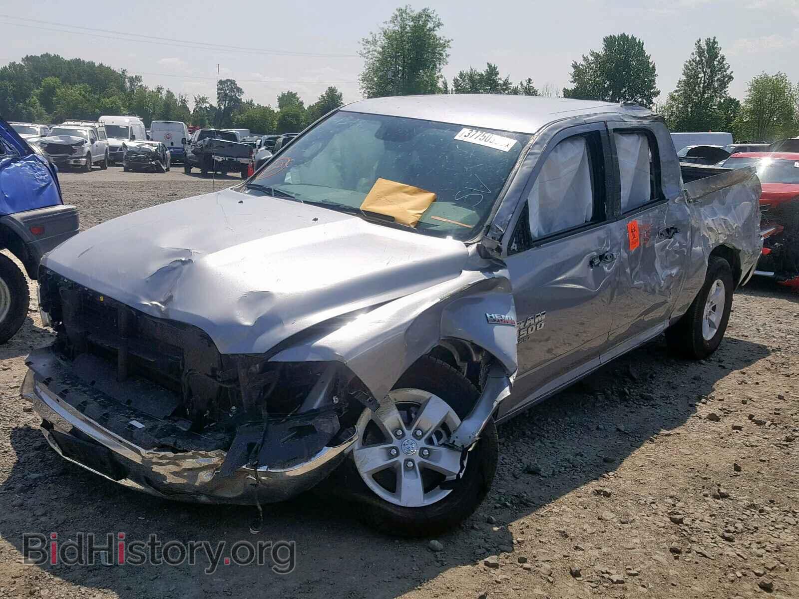 2019 RAM 1500 CLASS - VIN: 1C6RR7LT1KS605462 - Фото 2