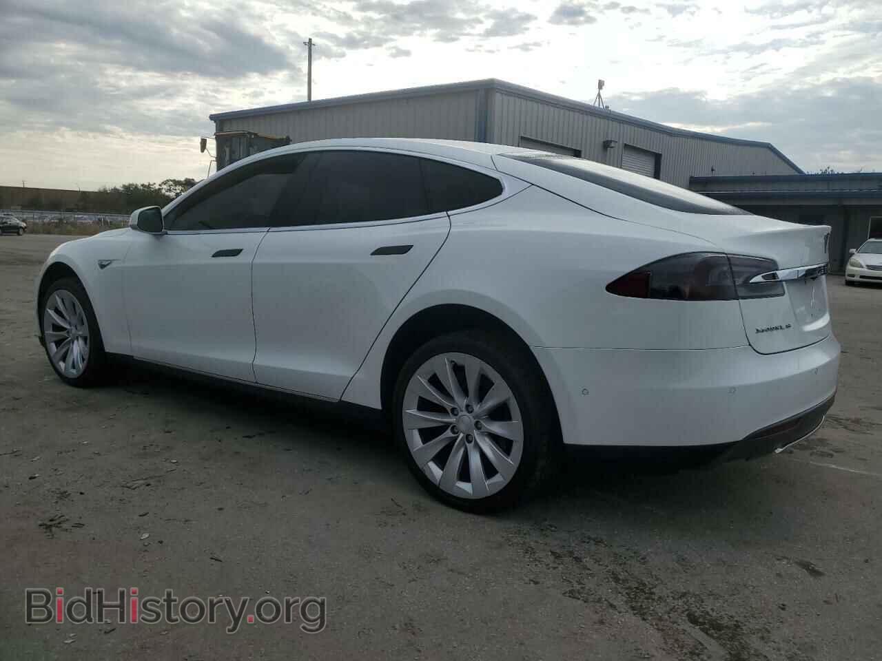 2015 TESLA MODEL S - VIN: 5YJSA1E23FF119743 - Photo 2