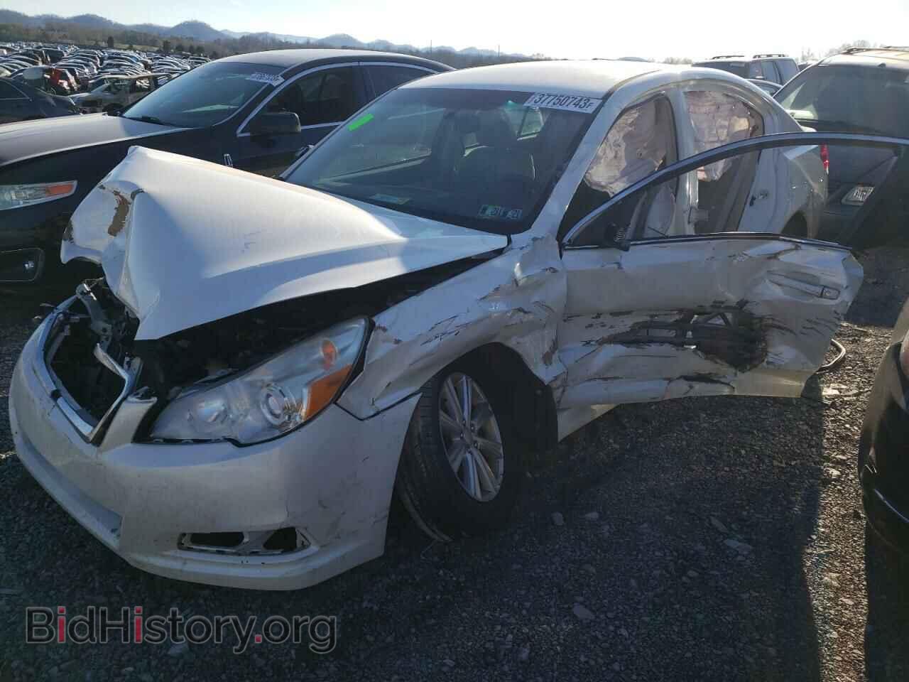 Photo 4S3BMBC64B3258998 - SUBARU LEGACY 2011