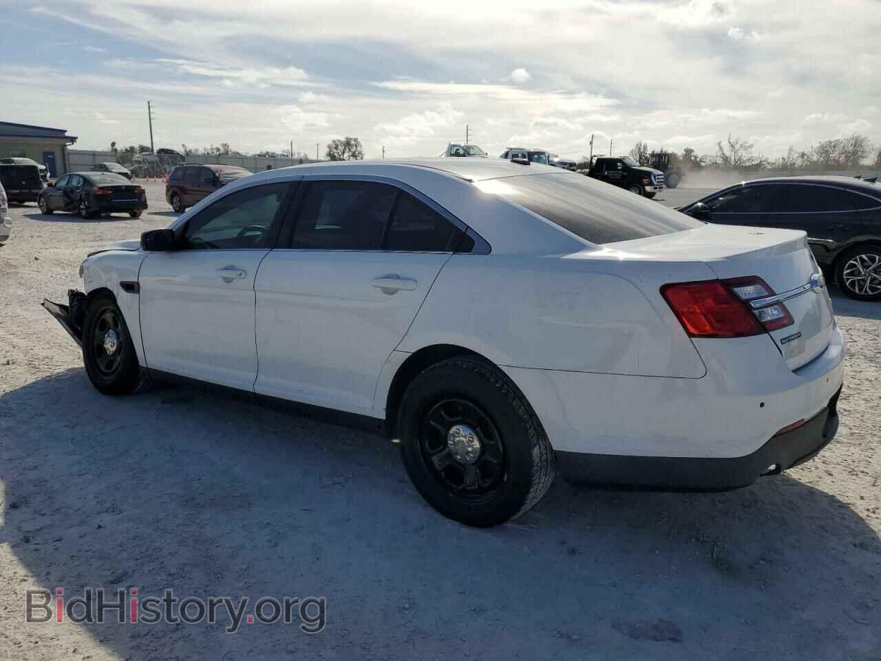 2015 FORD TAURUS - VIN: 1FAHP2MK6FG135740 - Фото 2