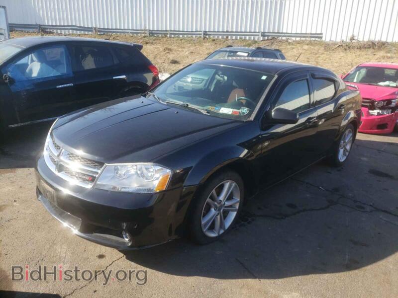 2011 Dodge AVENGER (VIN 1B3BD1FG5BN593739) — photo 2 of 10