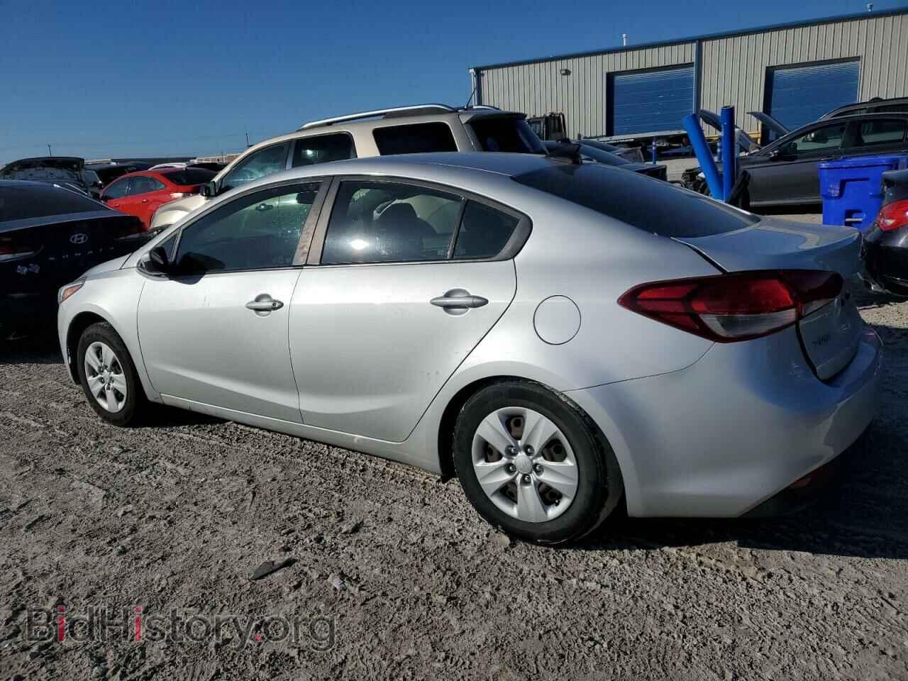 2017 KIA FORTE - VIN: 3KPFK4A78HE108084 - Фото 2
