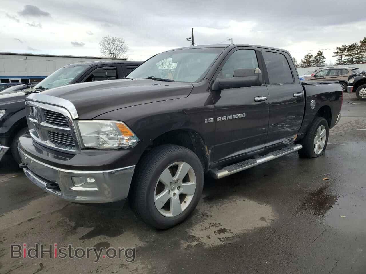 Photo 1D7RV1CT0BS597877 - DODGE All Models 2011