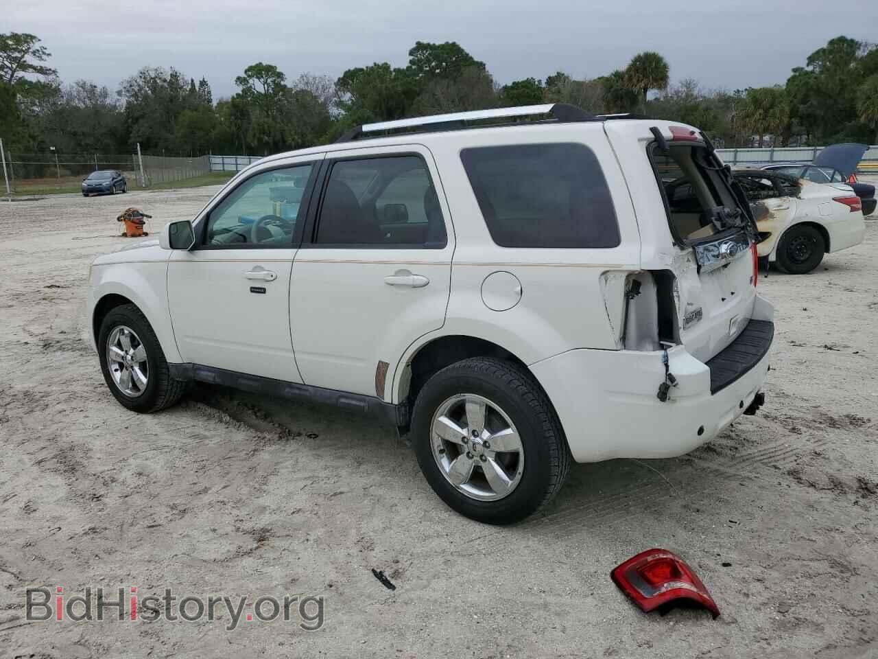 2010 FORD ESCAPE - VIN: 1FMCU0EG8AKA70841 - Фото 2