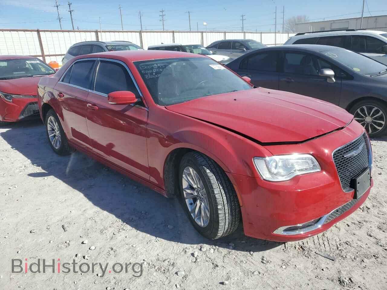 2017 CHRYSLER 300 - VIN: 2C3CCAAGXHH647443 - Фото 4