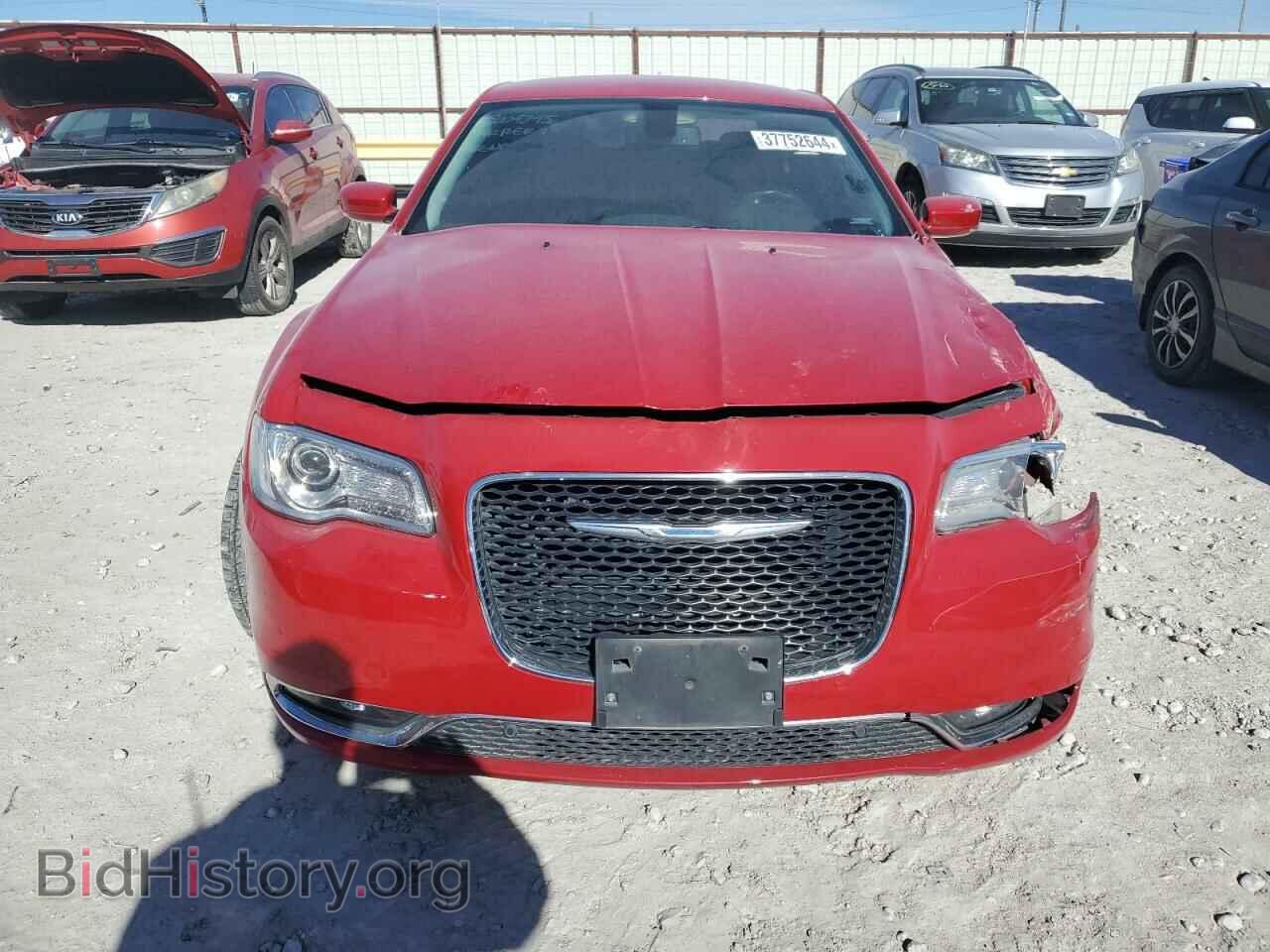 2017 CHRYSLER 300 - VIN: 2C3CCAAGXHH647443 - Фото 5