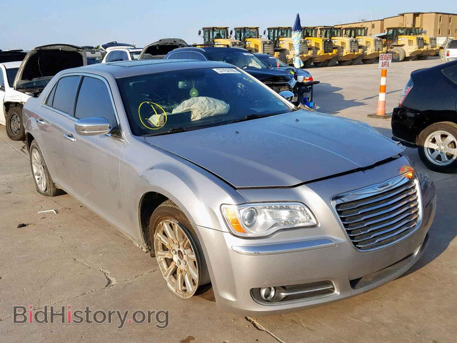 Фотография 2C3CCAETXEH118092 - CHRYSLER 300 2014